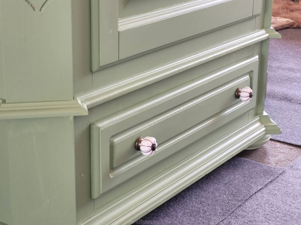 Kleiderschrank Bauernschrank VINTAGE LIVING Grün
