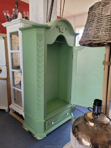Kleiderschrank Bauernschrank VINTAGE LIVING Grün