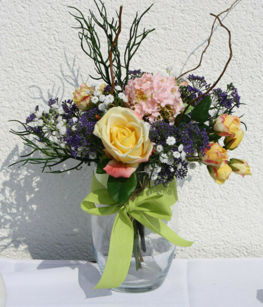 Kunstblumenstrauß