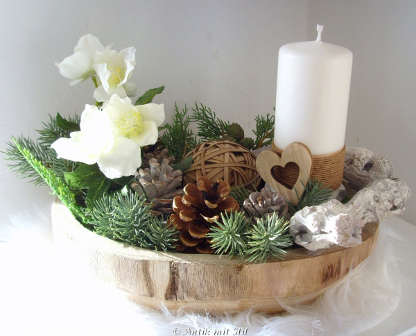 Wintergesteck CHRISTROSE von pewe-design mit Kerze