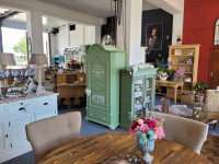 Vorschau: Kleiderschrank Bauernschrank VINTAGE LIVING Grün Vorschau: Kleiderschrank Bauernschrank VINTAGE LIVING Grün